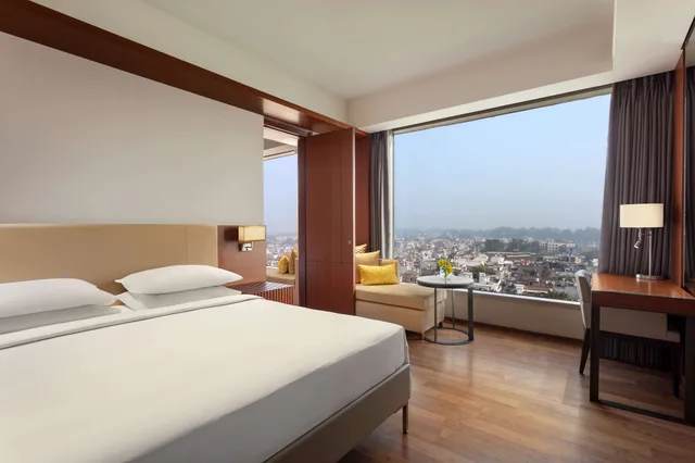 Regency, Suite, King Bed, Hyatt Regency Amritsar Hotel & Spa 1/6
