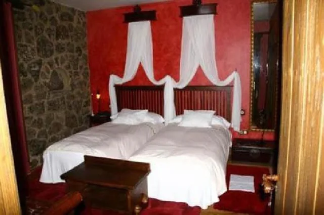 Room, Double Bed, Hotel Ruralis Peña Del Alba 2/2