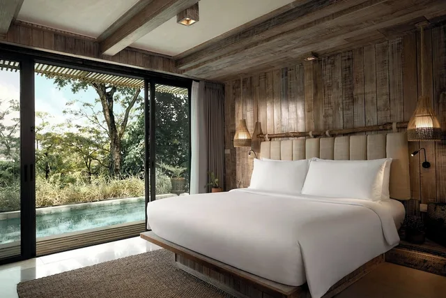 Duplex, Pool, Villa, King Bed, Dinso Resort 2/6