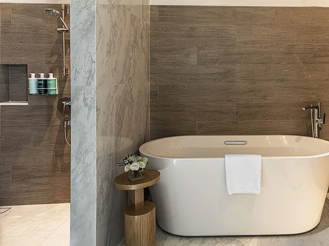 Executive, Suite, King Bed, Novotel Future Park Rangsit 10/10