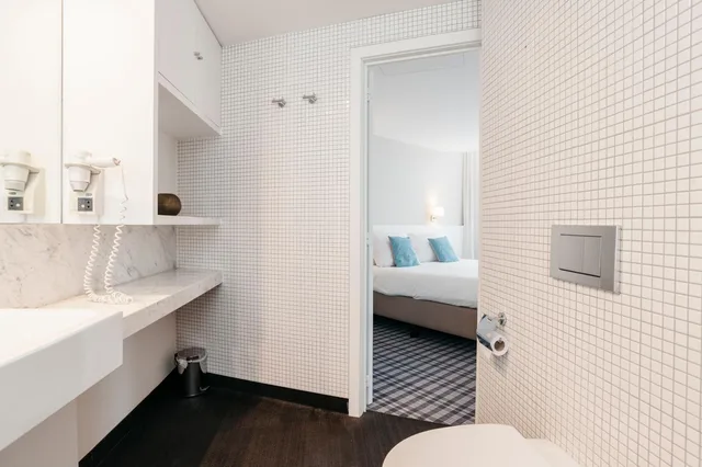 Deluxe, Double or Twin Bed, Leopold Hotel Ostend 9/10