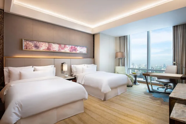غرفة كلوب بسريرين مزدوجين، THE WESTIN JAKARTA 1/2