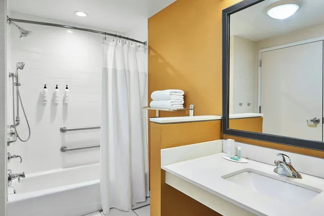 Studio, 2 Queen Beds, Sofa, Fairfield by Marriott Inn & Suites Knoxville Turkey Creek 6/6