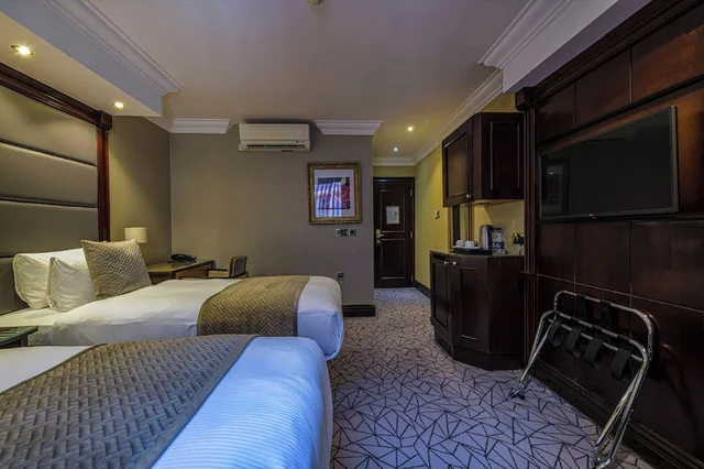 غرفة كلوب بسريرين منفصلين، Hyde Park International Hotel 3/6