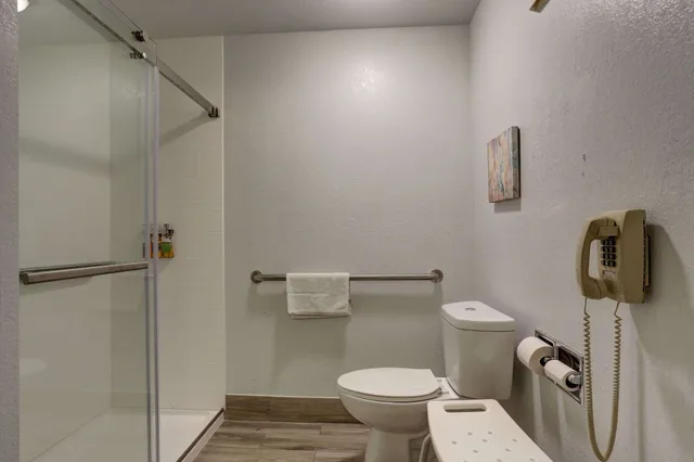 غرفة قياسية بسريرين كوين، Quality Inn Pierre-Fort Pierre 5/6