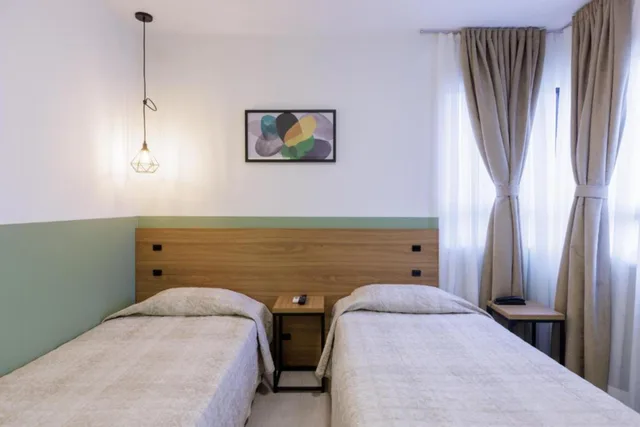 جناح فاخر مفردة بسريرين منفصلين، Hotel Le Village Distribuited By Intercity 1/2