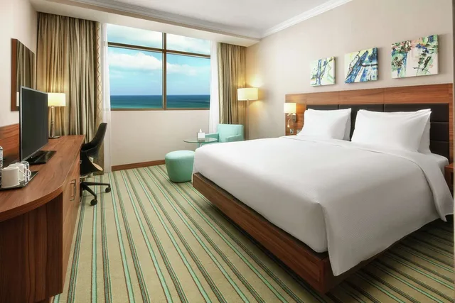 Junior Suite, Hilton Garden Inn Al Jubail 2/3