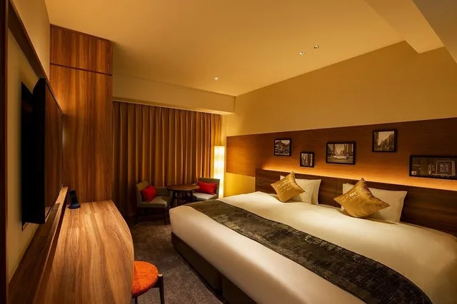 غرفة بريميير بسرير كينج في طابق مرتفع، Karaksa Hotel Premier Tokyo Ginza 2/4