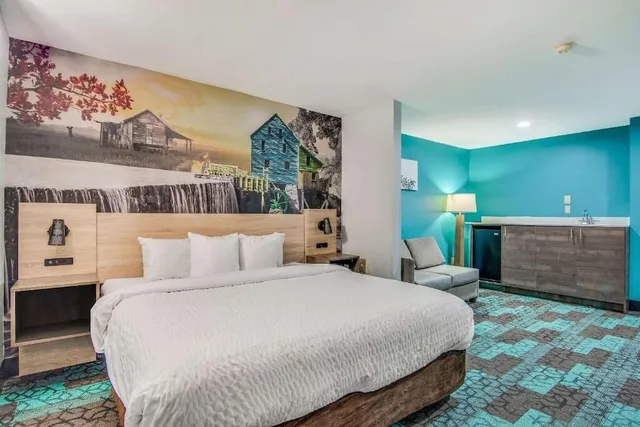 جناح بسرير كينج، Clarion Pointe Wake Forest - Raleigh North 1/3