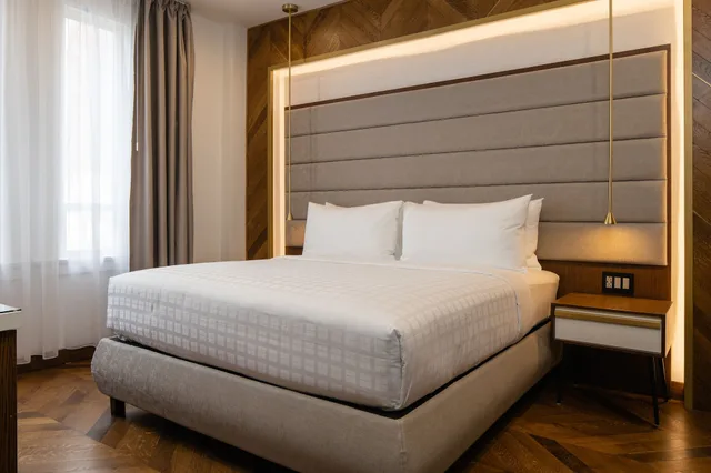 غرفة سوبيريور بسرير كينج، Hotel 32One 1/4