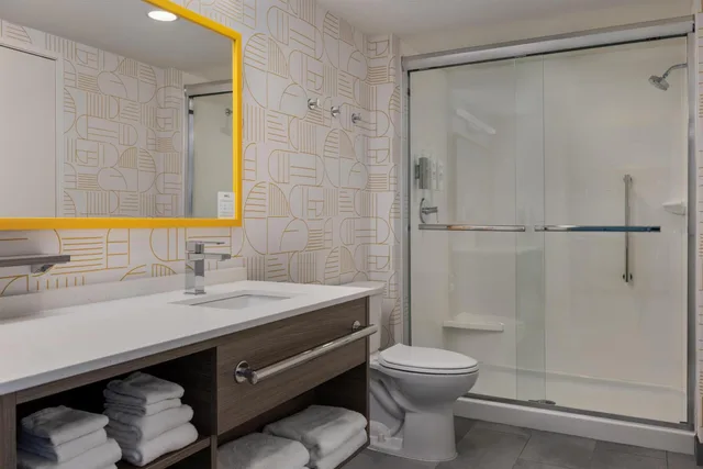 جناح استوديو بسريرين كوين مع أريكة، Home2 Suites by Hilton Ames 3/6