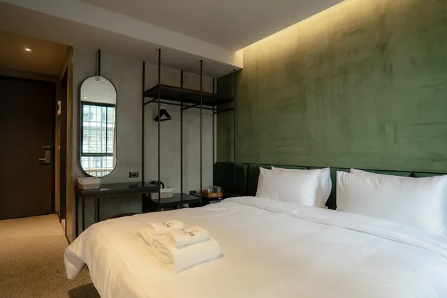 Nest, King Bed, with View، Goose Living Bangkok 1/4