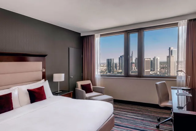 غرفة بسرير كينج، Frankfurt Marriott Hotel 1/2
