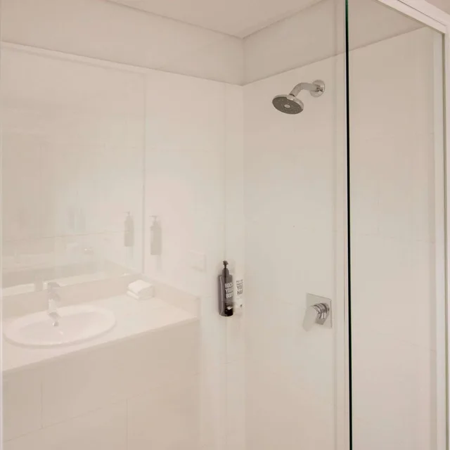 Superior, Single Bed, ibis Styles Sydney Central 9/9
