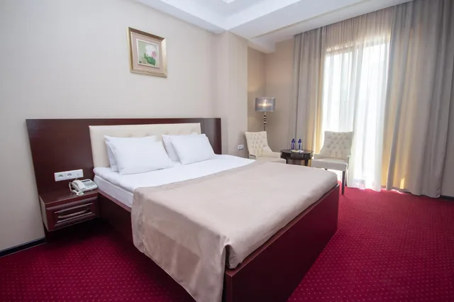 غرفة قياسية بسرير مزدوج بشرفة، Marionn Hotel 6/10