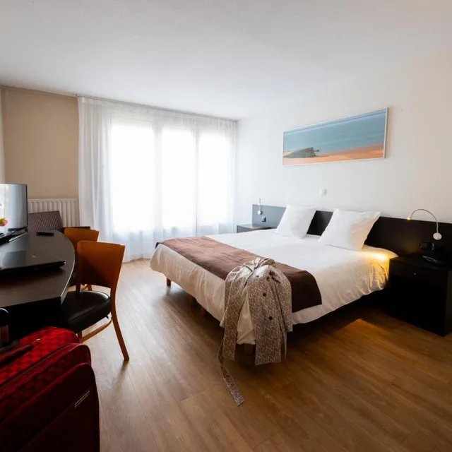 غرفة بسرير مزدوج، HOTEL DES REMPARTS 8/10