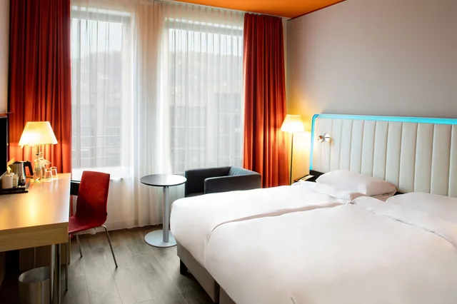 غرفة سوبيريور بسرير كوين بشرفة، Park Inn By Radisson Stuttgart 3/10