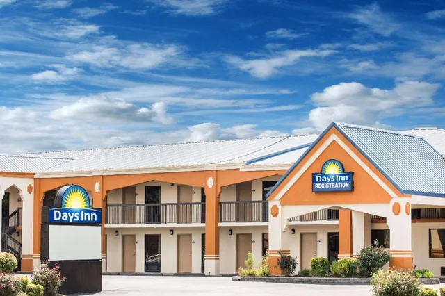 غرفة بسرير كوين لذوي الإعاقة، Days Inn by Wyndham Athens 1/1
