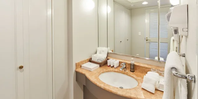 Nikko, Deluxe, Family, 4 Beds, Lounge Access، Grand Nikko Tokyo Bay Maihama 2/3