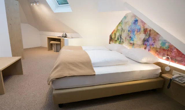 جناح عائلي بسريرين منفصلين بغرفتي نوم مع أريكة، Family Hotel Schloss Rosenegg 2/5