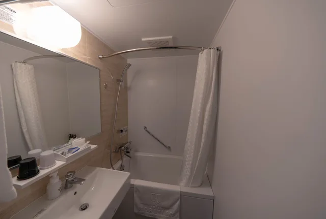 غرفة عائلية بسريرين منفصلين، Hotel Torifito Otaru Canal 2/2