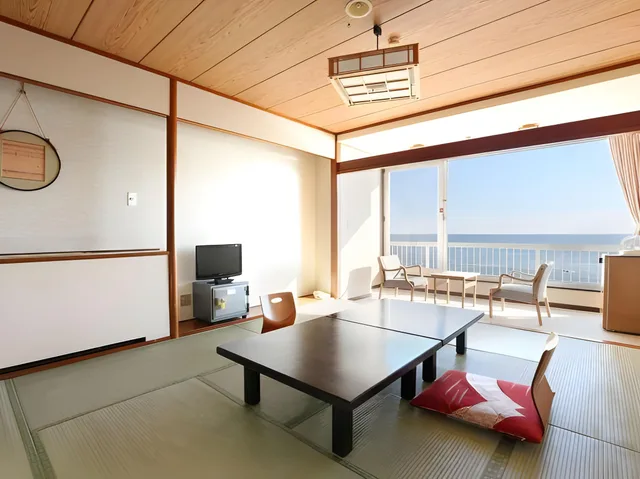 غرفة يابانية بسريرين منفصلين، Grand Hotel Taiyo 1/1