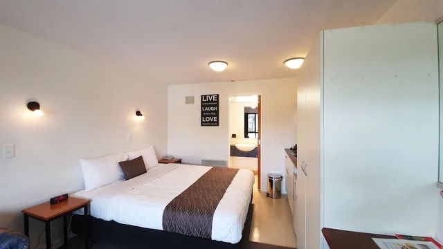 استوديو بسرير مزدوج أو سريرين منفصلين، Airways Motel 4/10