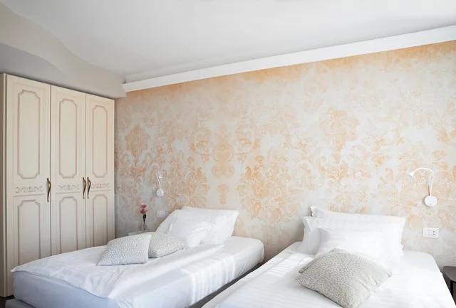 غرفة ديلوكس بسرير مزدوج بإطلالة على البحيرة، Relais Villa Porta 2/10