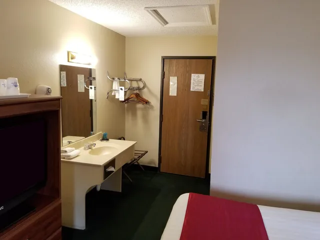 غرفة بسرير كينج، Americas Best Value Inn St. Louis South 5/5