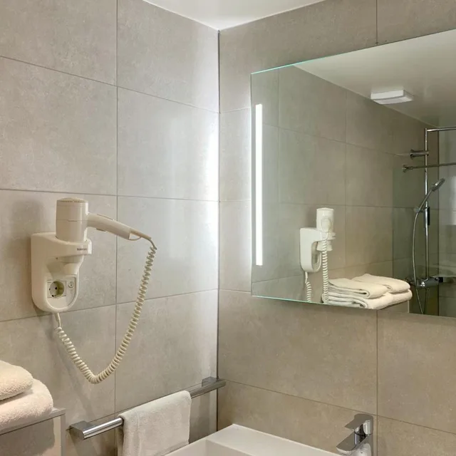 غرفة بسرير كينج، XO Hotels City Centre 7/9