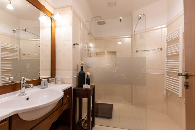 غرفة ديلوكس بسرير كوين، Unique Luxury Rooms 4/5