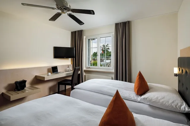 غرفة قياسية بسرير مزدوج، Hotel UTO KULM 4/7