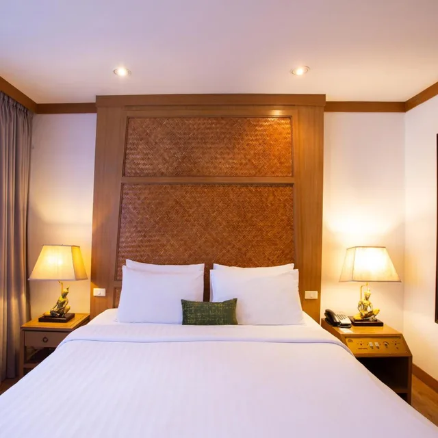 جناح ركني، The Tarntawan Hotel Surawong Bangkok 2/9