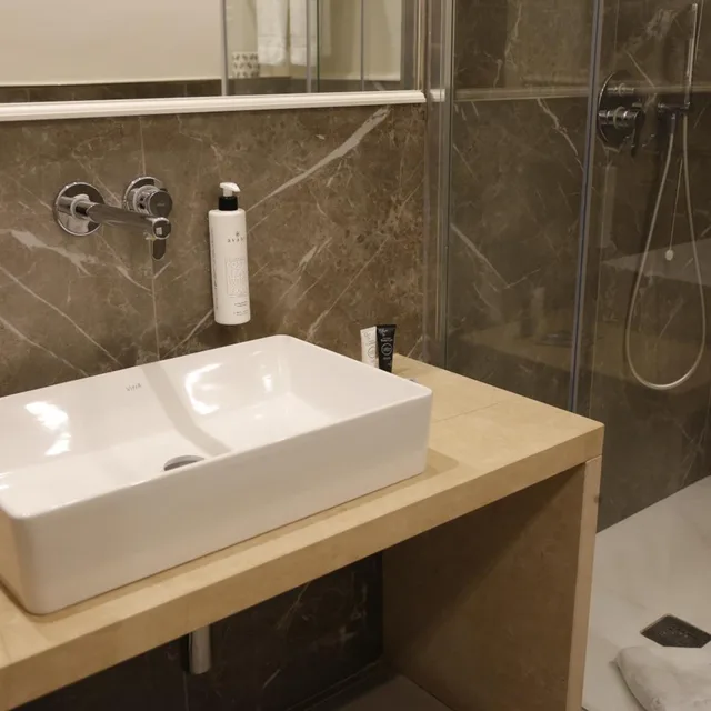 غرفة سوبيريور بسرير مزدوج أو سريرين منفصلين بإطلالة على المدينة، Hellenia Yachting Hotel 5/6