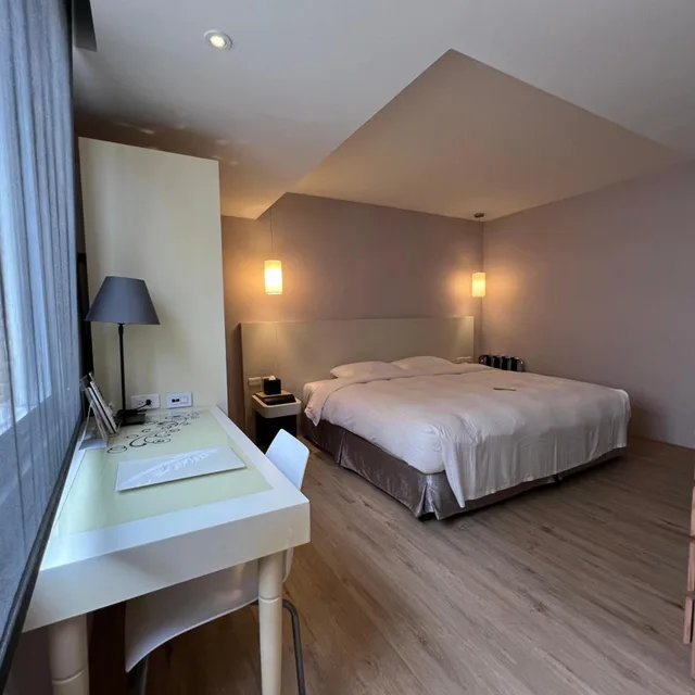 غرفة ديلوكس بسرير مزدوج أو سريرين منفصلين، Forward Hotel Taipei 4/10
