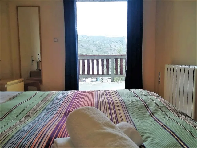 2 Bedrooms, Slope, Superior, Apartment, 3 Beds, Mountain View, Sofa، Todosierranevada 3/9
