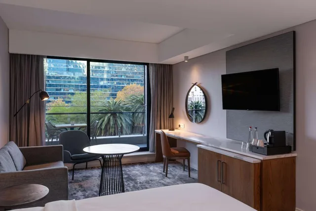 جناح جونيور بإطلالة على الجبل بشرفة، Radisson Hotel Cape Town Foreshore 8/10
