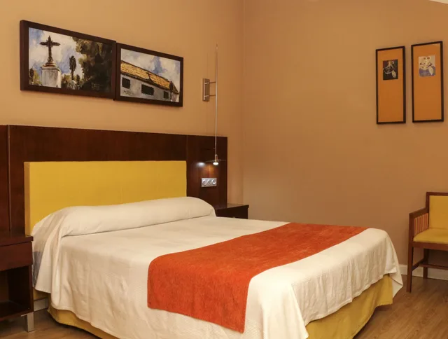 غرفة بسرير مزدوج أو سريرين منفصلين، Hotel el Carmen 7/10