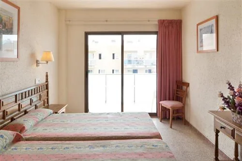 غرفة مفردة بسرير مزدوج، H Top Molinos Park 1/2