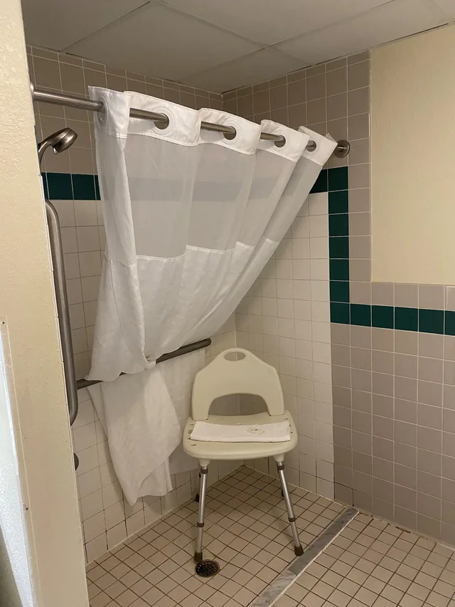 غرفة بسريرين كوين لذوي الإعاقة، AmericInn by Wyndham Ames 5/5