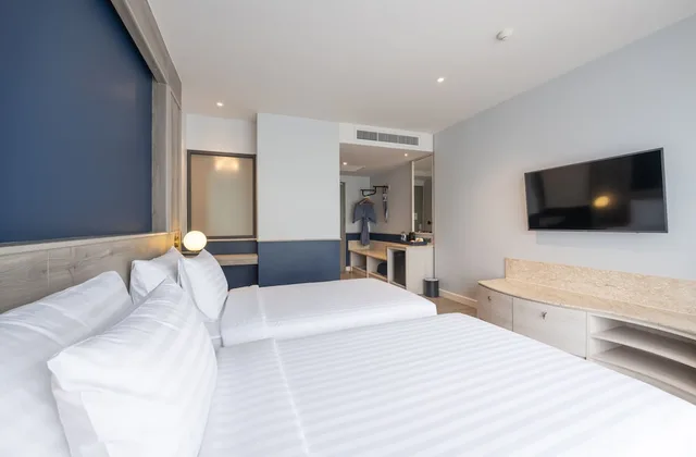غرفة سوبيريور بسريرين منفصلين، Seabed Grand Hotel Phuket 1/3