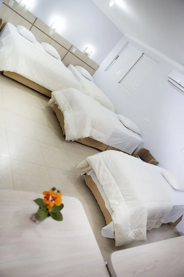 Room, Quintuple, Double Bed، Baviera Iguassu 4/10