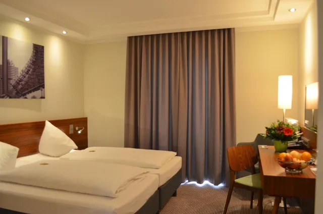 غرفة بسرير مزدوج، Augusten Hotel 4/10