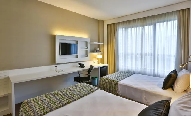 غرفة قياسية بسريرين منفصلين، Quality Hotel Sao Caetano 3/4