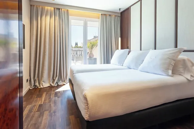 غرفة عائلية بسرير كينج، Hotel Villa Real 4/5