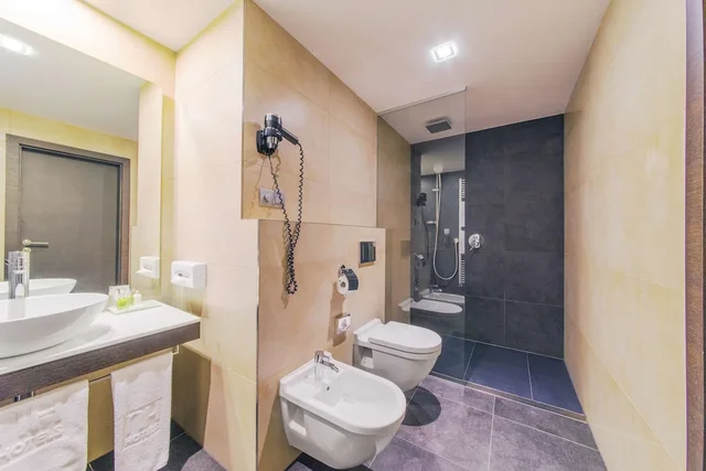 غرفة قياسية مع سرير إضافي، Nh Bratislava Gate One 4/5