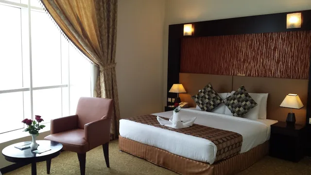 جناح ديلوكس بسرير كينج، Aryana Hotel 4/5