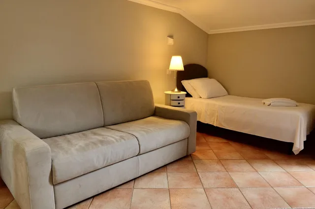 غرفة قياسية ثلاثية، Sourire Hotel 4/5