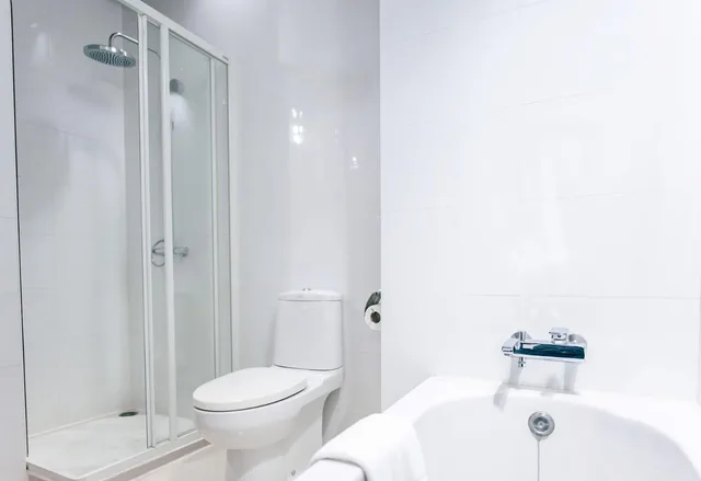 Express, Suite, Twin Beds, Grand Howard Hotel Bangkok 3/4