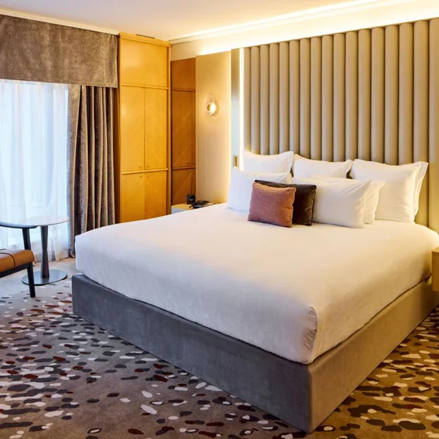 Junior Suite, King Bed, Grand Millennium Auckland 3/7
